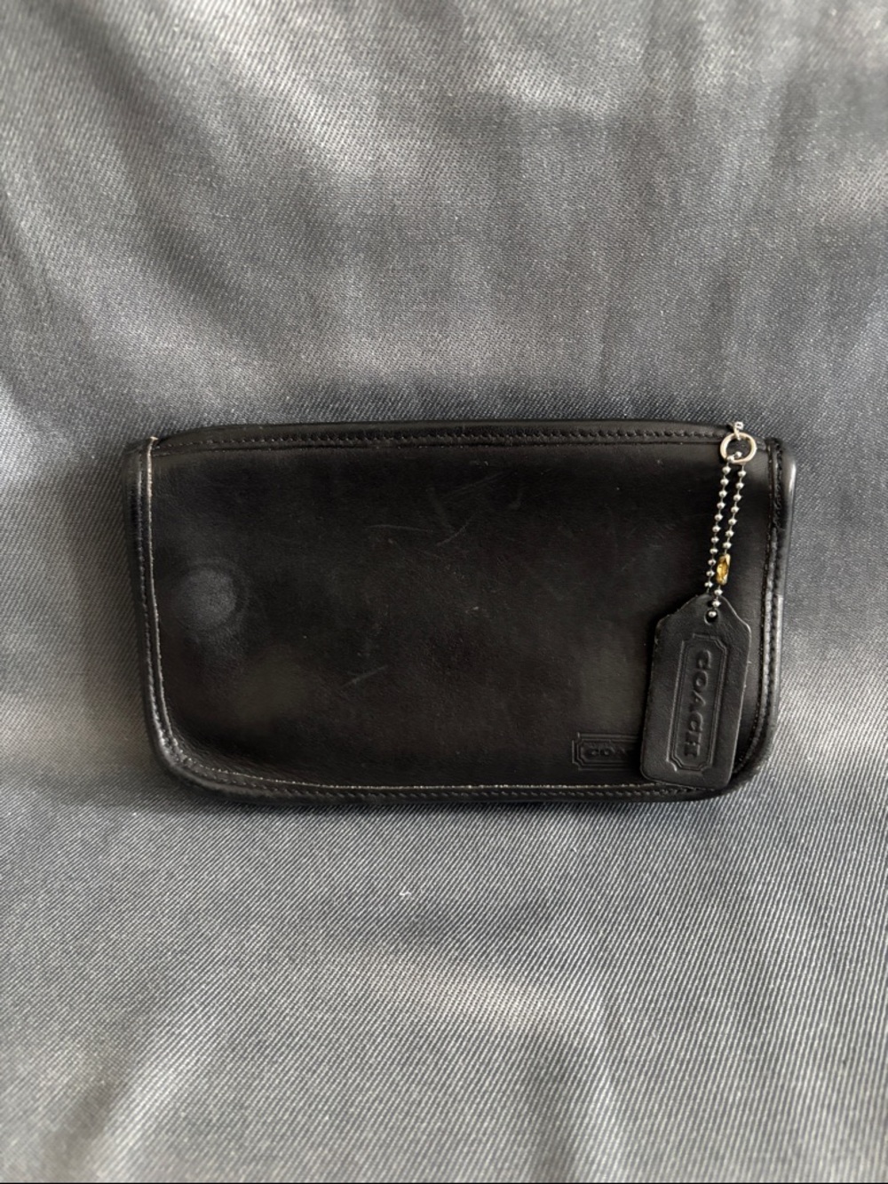 Coach Black Leather Zip Wallet with Hang Tag
